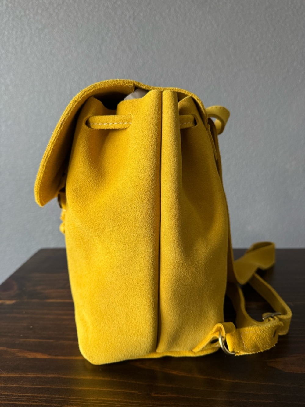 NEW Portland Leather Bucket Backpack in Hello Yellow Suede - Picture 3 of 9